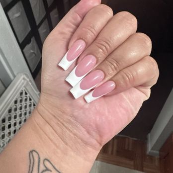 Glowzy Nail Bar - Nails - Nail Salons Near Me - Chino Hills, California