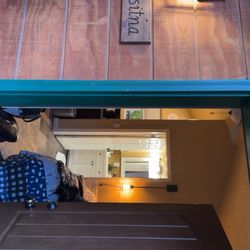 Chinook Wind Cabins & Bb