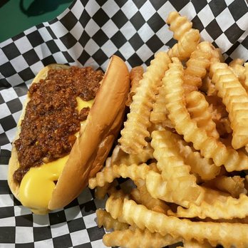 Jersey Freeze - Chili cheese dog and fries - Ice Cream & Frozen Yogurt Near Me - Freehold, New Jersey Jersey Freeze - Chili cheese dog and fries - Ice Cream & Frozen Yogurt Near Me - Freehold, New Jersey