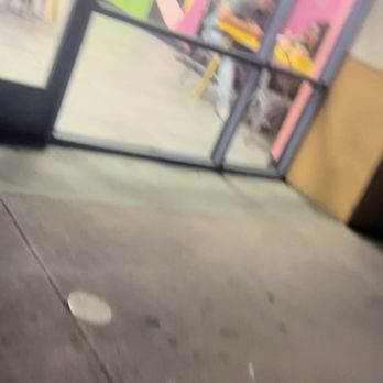 La Michoacana Plus - Another couple eating inside - Ice Cream & Frozen Yogurt Near Me - Chula Vista, California