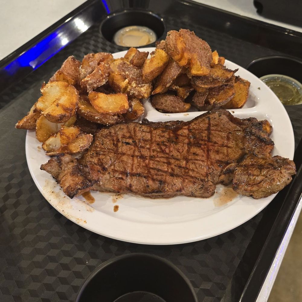 Franklin Street Social - Steak plate - Food Court Near Me - Red Lion, Pennsylvania Franklin Street Social - Steak plate - Food Court Near Me - Red Lion, Pennsylvania