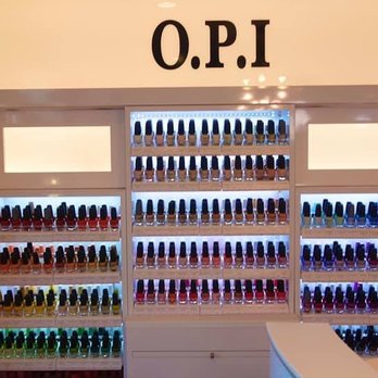 Malis Nails Boutique - Nail Salons Near Me - Lowell, Massachusetts