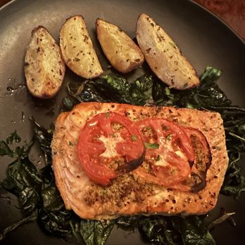 Tony D's Restaurant - Norwegian Atlantic Salmon Filet - Italian Near Me - New London, Connecticut Tony D's Restaurant - Norwegian Atlantic Salmon Filet - Italian Near Me - New London, Connecticut