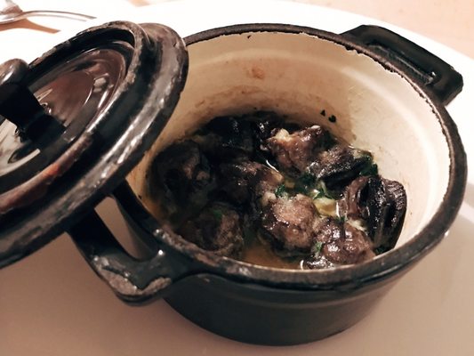 Restaurant Raadhuskælderen by null