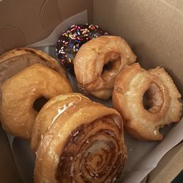 Cinnamon Rolls Cinnamon Rolls