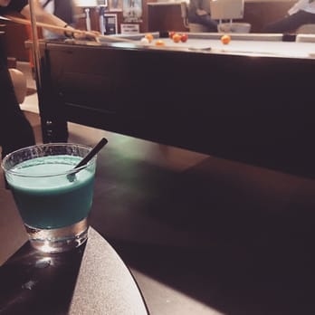 Le Spotlight - Plutôt tranquille, un petit verre, le billard et la scène libre à côté, c'est un super concept ! - Bars Near Me - Lille, 59