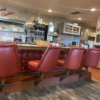Harvester Restaurant - American Near Me - Spangle, Washington