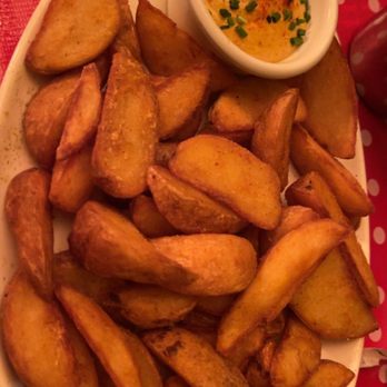 Calders - Papas bravas - Tapas Bars Near Me - Barcelona, B