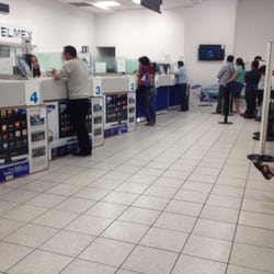 Telmex - Una sola caja para pagar, las demás sepa para que.