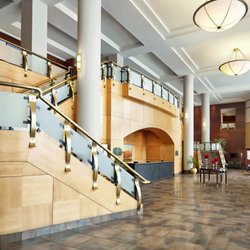 Sheraton Suites Calgary Eau Claire