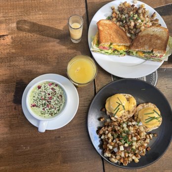Blu Jam Cafe - Breakfast & Brunch Near Me - Sherman Oaks, California