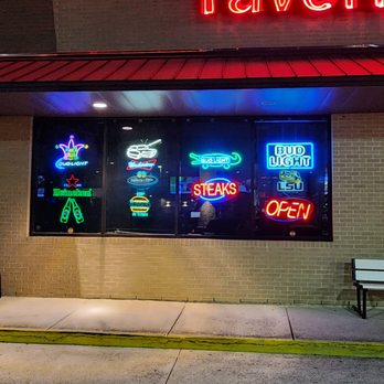 Tavern On Vets - night window with neon - Burgers Near Me - Kenner, Louisiana Tavern On Vets - night window with neon - Burgers Near Me - Kenner, Louisiana