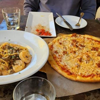 Mizza - Italian Near Me - Santa Barbara, California