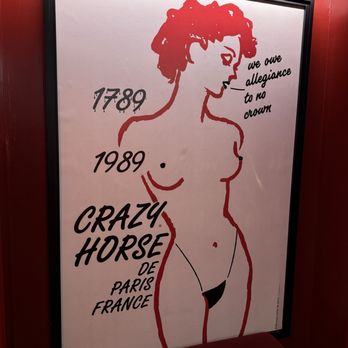 Le Crazy Horse - Cabaret Near Me - Paris, 75