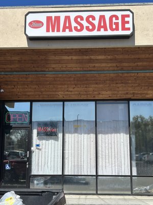 MOON MASSAGE - Updated January 2026 - 18 Photos - 20021 Roscoe Blvd