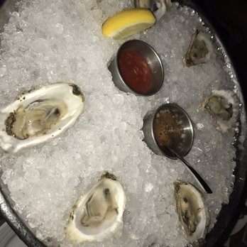Row 34 - 3 sippican oysters and the other 3 i forgot the name - Seafood Near Me - Burlington, Massachusetts Row 34 - 3 sippican oysters and the other 3 i forgot the name - Seafood Near Me - Burlington, Massachusetts