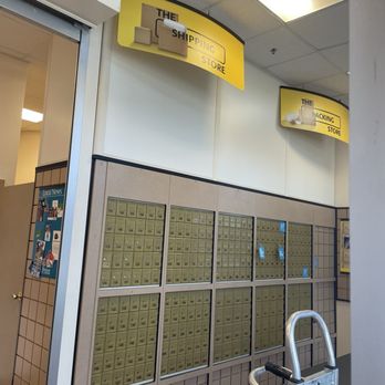 The UPS Store - Mailbox Centers Near Me - Hollywood, Florida The UPS Store - Mailbox Centers Near Me - Hollywood, Florida