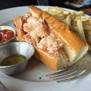 Fog Harbor Fish House - The lobster was fresh and buttery but lacked any striking flavor. It was a small serving for the price too. - Seafood Near Me - San Francisco, California