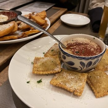 Anthonino's Taverna - Toasted Ravioli & Baked Goat Cheese - Greek Near Me - Saint Louis, Missouri Anthonino's Taverna - Toasted Ravioli & Baked Goat Cheese - Greek Near Me - Saint Louis, Missouri