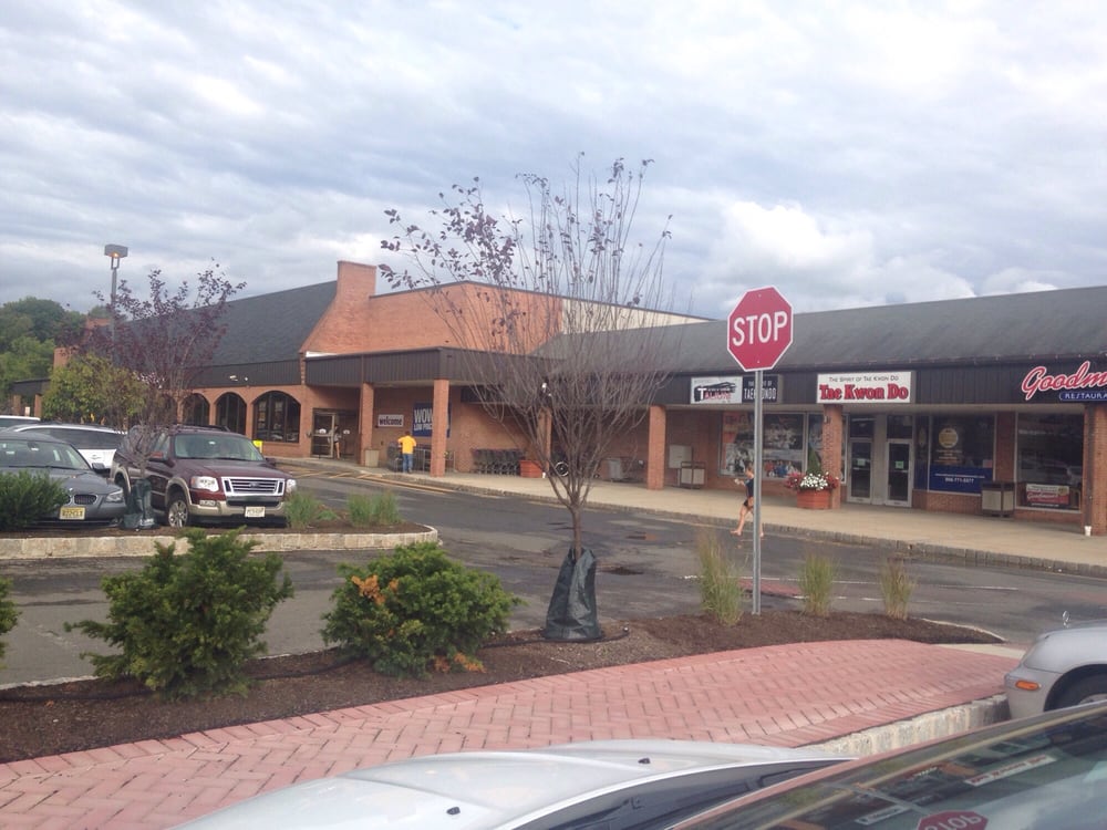 BERKELEY SQUARE Updated May 2024 400 Springfield Ave, Berkeley