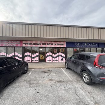 Bellevue Pampered Pet Spa - Storefront - Pet Sitting Near Me - Bellevue, Nebraska