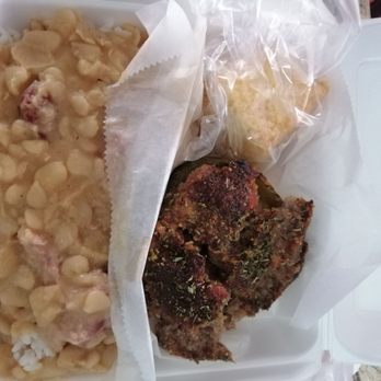 Key's Food Store - Stuffed Bell pepper w white beans & rice w/ side of corn bread - Grocery Near Me - New Orleans, Louisiana