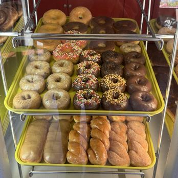 Allison's Donut & Sandwich Shop - Donuts Near Me - Long Beach, California Allison's Donut & Sandwich Shop - Donuts Near Me - Long Beach, California