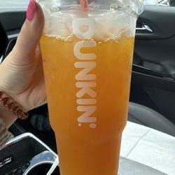 Dunkin' - Mango Pineapple Dunkin' Refresher