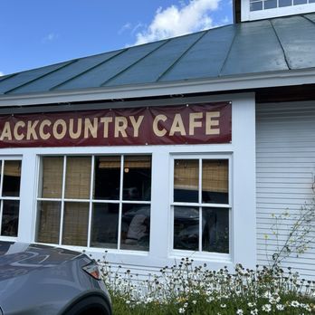 Back Country Cafe - Outside - American Near Me - Killington, Vermont