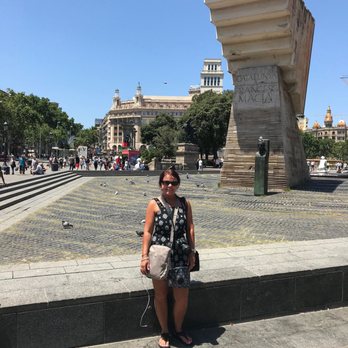 Plaça Catalunya - Plaça Catalunya - Landmarks & Historical Buildings Near Me - Barcelona, B Plaça Catalunya - Plaça Catalunya - Landmarks & Historical Buildings Near Me - Barcelona, B