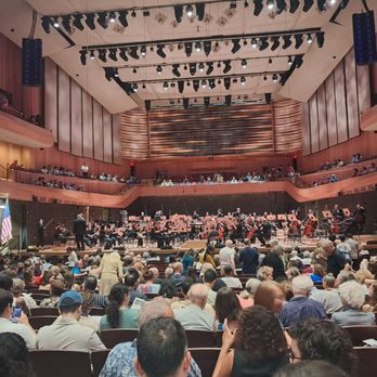 Lincoln Center - Interior - Performing Arts Near Me - New York, New York Lincoln Center - Interior - Performing Arts Near Me - New York, New York