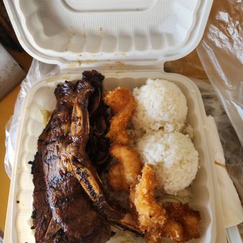 Bob's Bar-B-Que - Barbecue Seafood Combo plate. - Barbeque Near Me - Honolulu, Hawaii