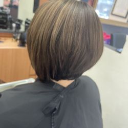 Platinum Republic Salon - Haircut by Gina