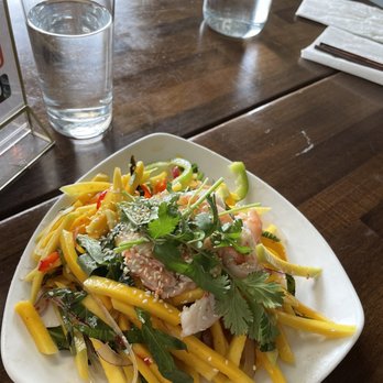 CÔBA - Mango salad - Vietnamese Near Me - Seattle, Washington