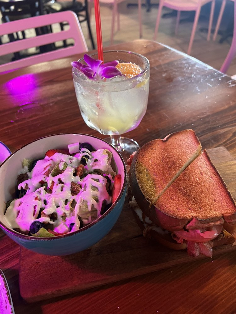 BELLE CHASSE CAFE 24 Photos & 20 Reviews 8475 Highway 23, Belle