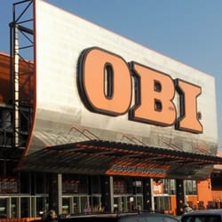 Antik- und Trödelmarkt auf dem OBI-Parkplatz