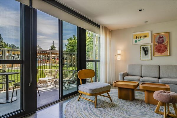 Flamingo Resort and Spa Santa Rosa Sonoma, Tapestry by Hilton by null