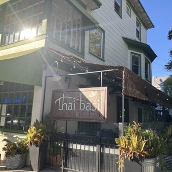 Thai Basil - Thai Near Me - Sacramento, California