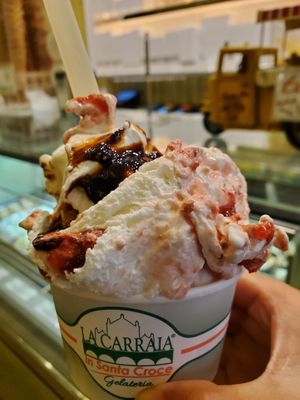 Gelateria La Carraia by null