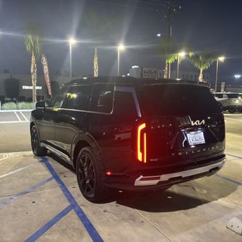 Garden Grove Kia - Car Dealers Near Me - Garden Grove, California