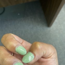 Fine Touch Nails 1 - Look at the paint. This is same day