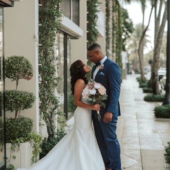 Worth Avenue - Bridal photography, palm beach island, palm beach, worth avenue, high fashion - Shopping Centers Near Me - Palm Beach, Florida Worth Avenue - Bridal photography, palm beach island, palm beach, worth avenue, high fashion - Shopping Centers Near Me - Palm Beach, Florida