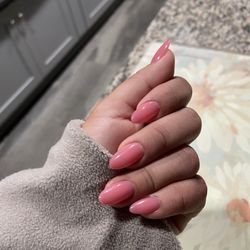 U Need Nails