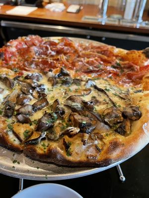 Farina Pizzeria & Wine Bar Downtown by null