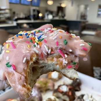 Parlor Doughnuts - Strawberry Carnival - Donuts Near Me - Jeffersonville, Indiana Parlor Doughnuts - Strawberry Carnival - Donuts Near Me - Jeffersonville, Indiana