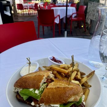 Chicken Ranch - Chicken bacon sandwich - Chicken Shop Near Me - Palm Springs, California