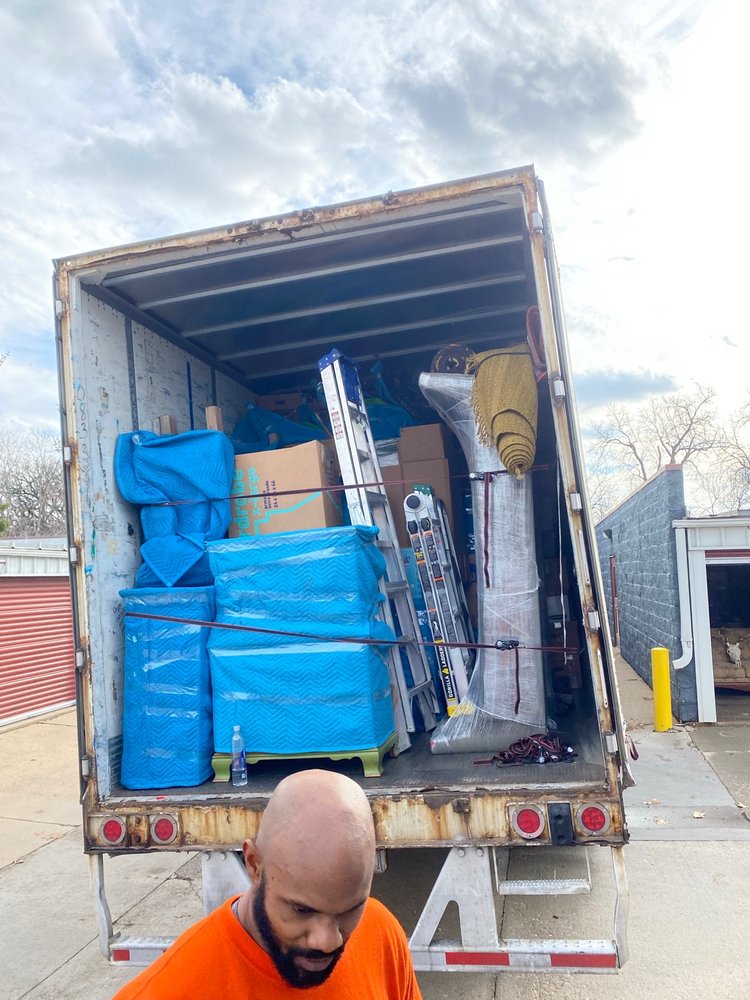 ALL IOWA MOVERS Updated July 2024 Des Moines, Iowa Movers Phone