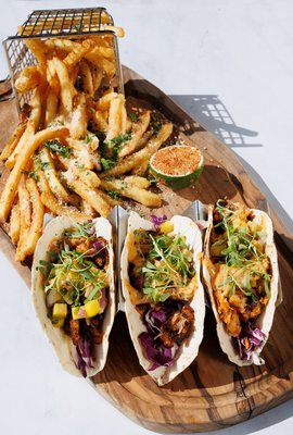 Rusty Pelican Tampa by null