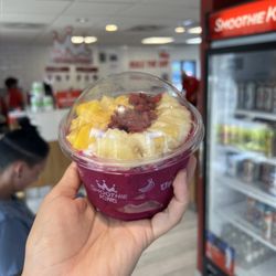 Smoothie King - Smoothie Bowl the "Hive Five"
