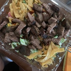 Q-Time BBQ - BBQ tri tip salad!